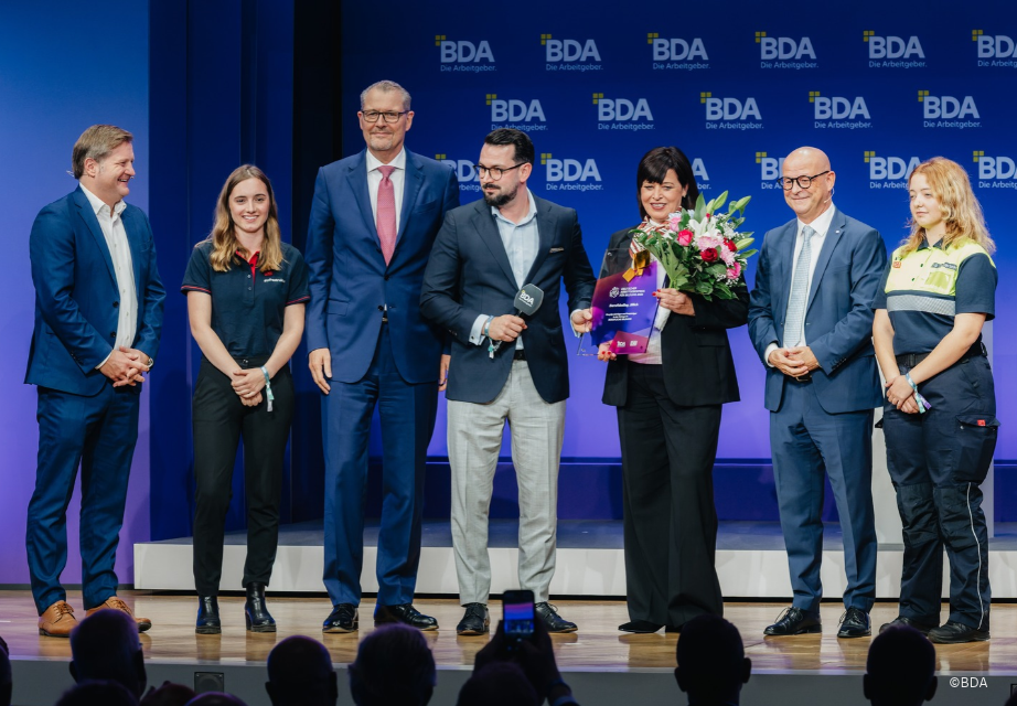 Freiherr-vom-Stein-Schule Immenhausen erhält Arbeitgeberpreis für Bildung